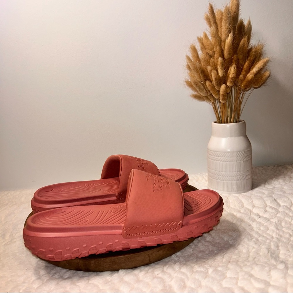The North Face Neve Stop Cush Women’s Slides. Sz 7. Medium Pink/Coral - Picture 2 of 7